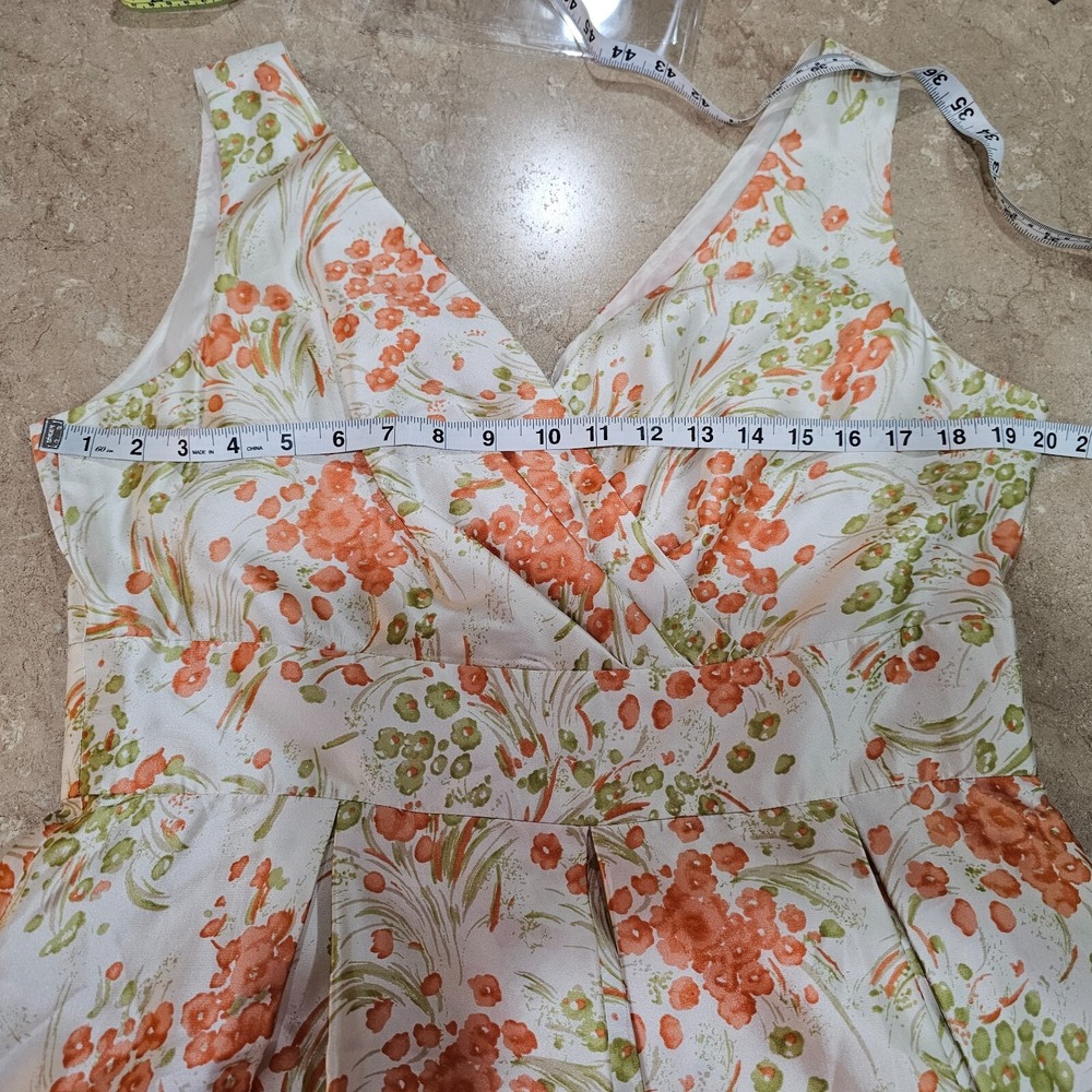 Talbots Fit and Flare Dress 14 Cream Orange Floral 100% Silk Surplice V-Neck - Picture 3 of 7